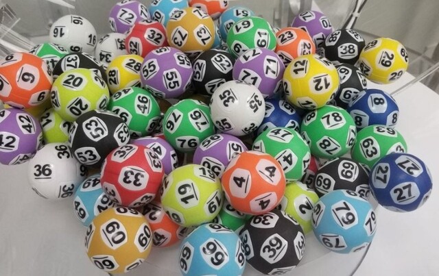 Đề chạm là gì