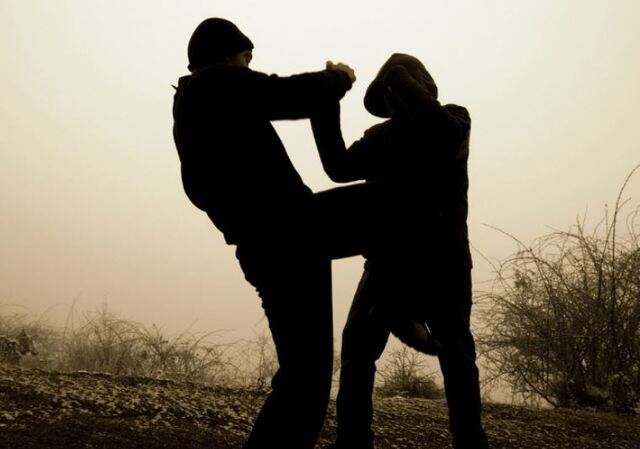 Chi tiết giải mã giấc mơ thấy đánh nhau với người lạ