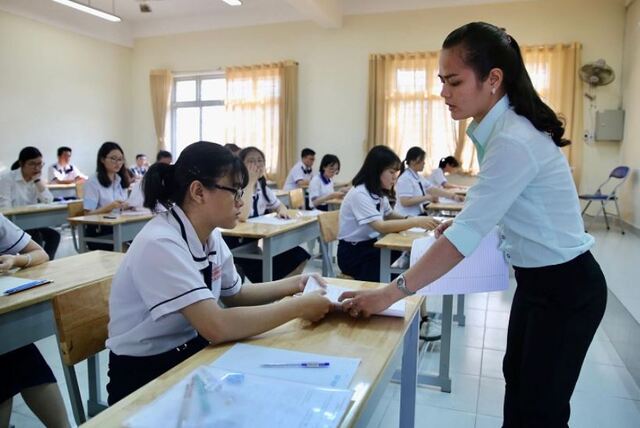 Chiêm bao đi thi học sinh giỏi mang cả điềm báo xấu và tốt