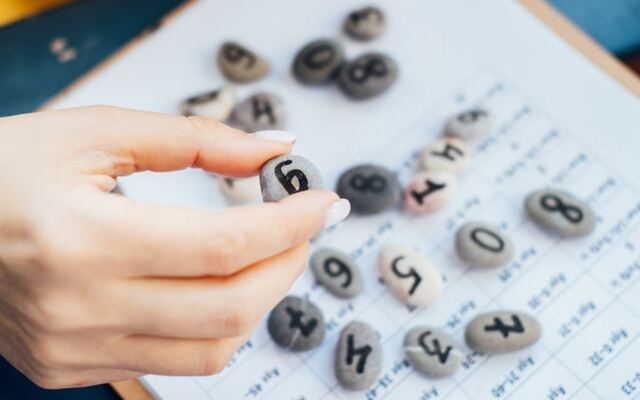 Lô đề là một trong những hình thức chơi cá cược kiếm tiền rất phổ biến hiện nay Lô đề là một trong những hình thức chơi cá cược kiếm tiền rất phổ biến hiện nay