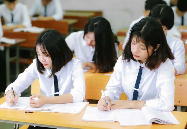 Mơ thấy đi thi học sinh giỏi có thể là một giấc mơ thú vị và mang nhiều điềm báo khác nhau