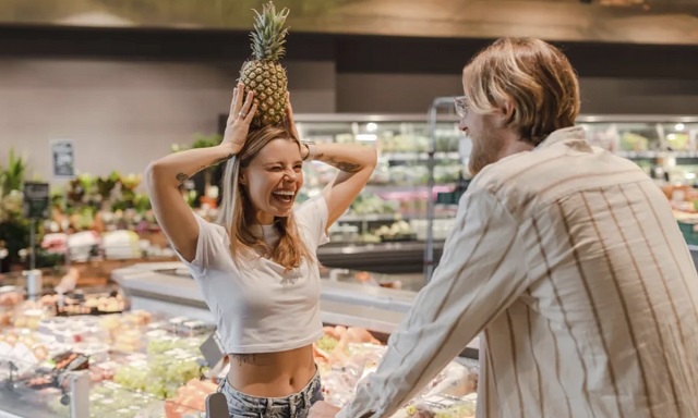 Chiêm bao đi siêu thị với người yêu có ý nghĩa gì?