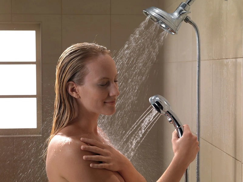 Giải mã nằm mơ thấy đi tắm thì đánh con gì?