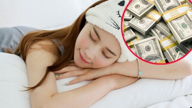 Mộng thấy tiền giả là điềm báo xấu cần thận trọng